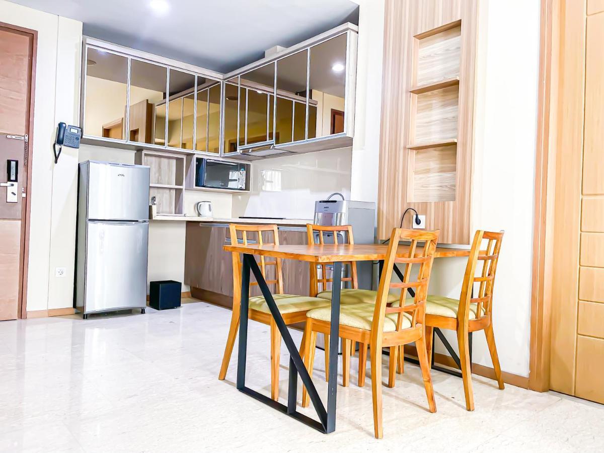 Graha Makara Suite Hotel & Residence Cikarang Buitenkant foto
